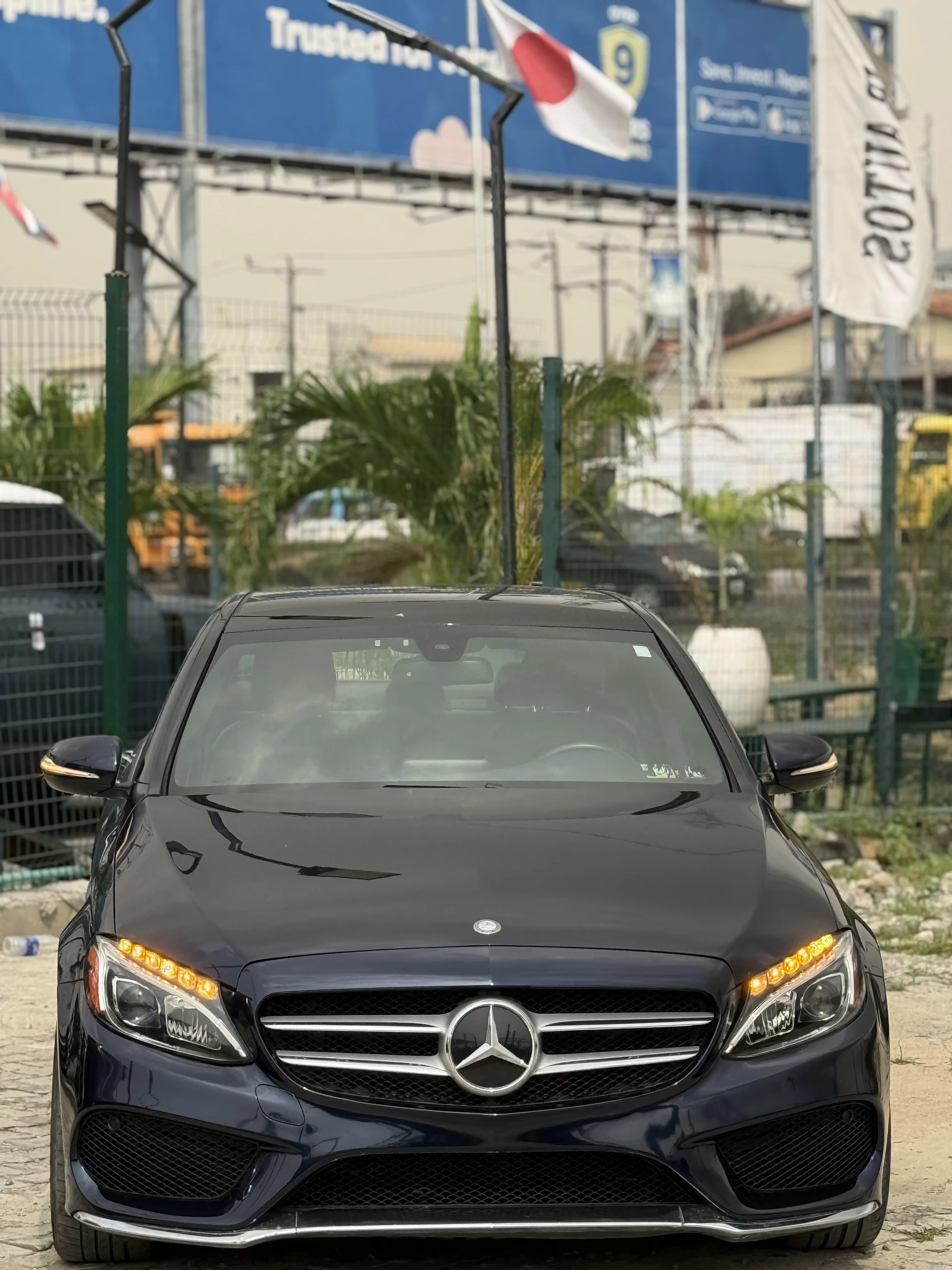 Mercedes-Benz C300 2015 Blue